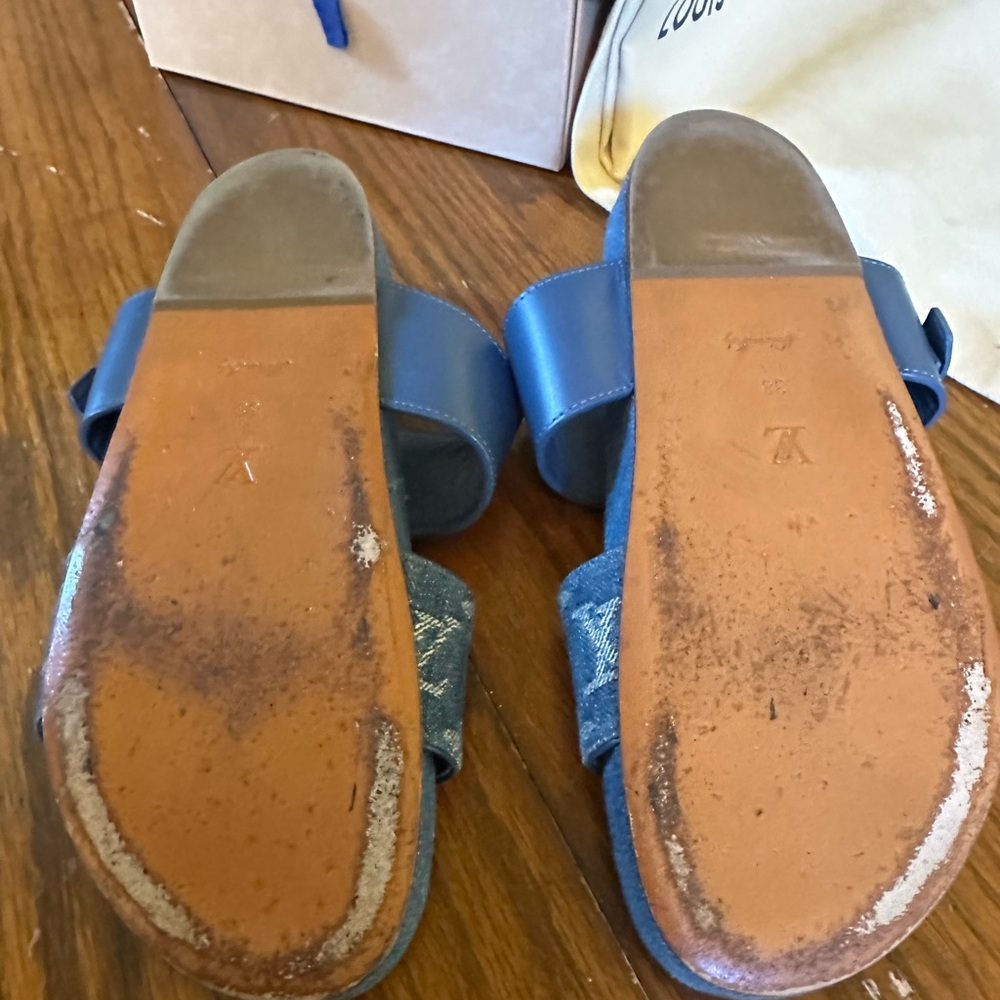 Louis Vuitton Navy and Denim Slide Sandals. Authentic. Original Dust Bags, Box. - Picture 6 of 8